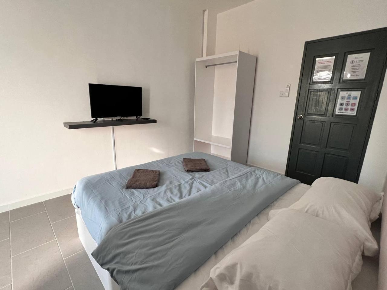 Ij Lodge Miri Bagian luar foto