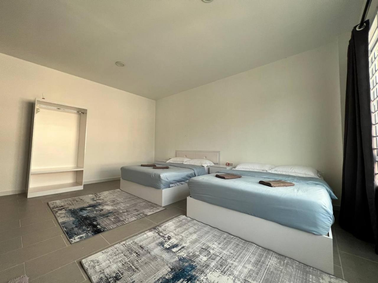 Ij Lodge Miri Bagian luar foto
